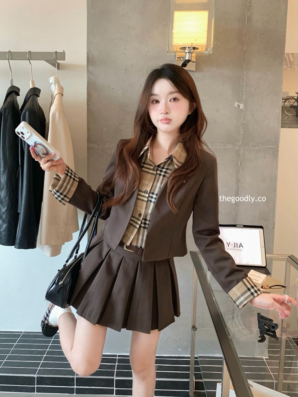 image_FDC5E53D-9A40-4A81-B228-9D6F90EA516D_1792042405