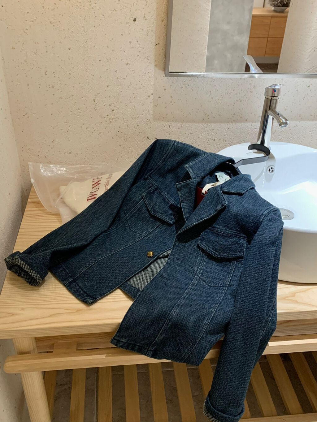 image_B2E317C4-0F22-4FC0-9E91-8807F191C941_1758866607