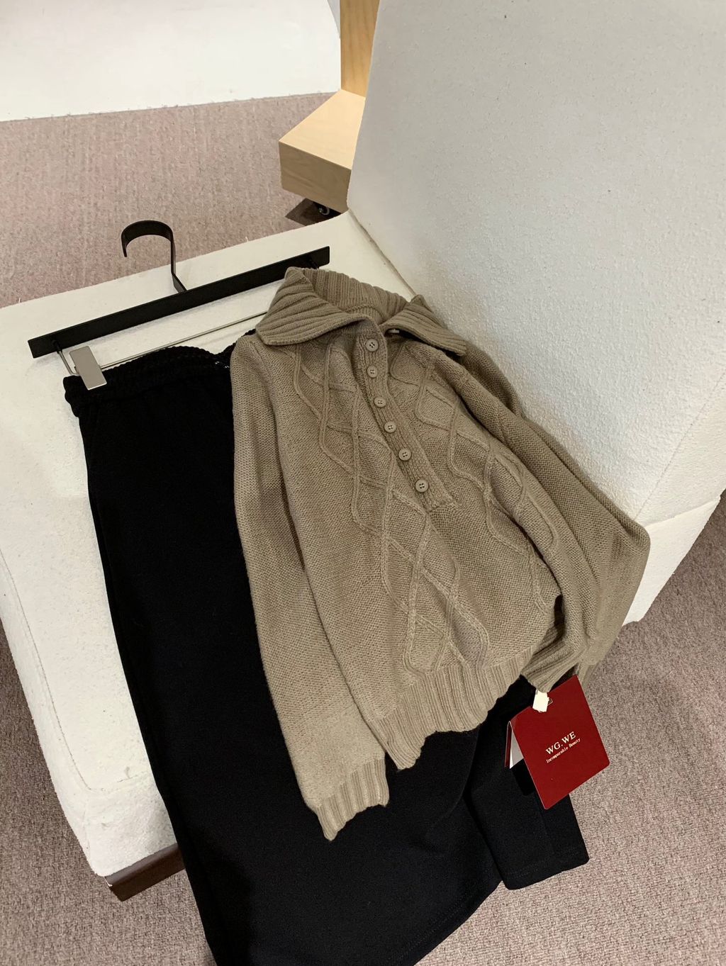 image_8B99E122-DDDC-47F1-AA55-C66CF5E83285_1762662286