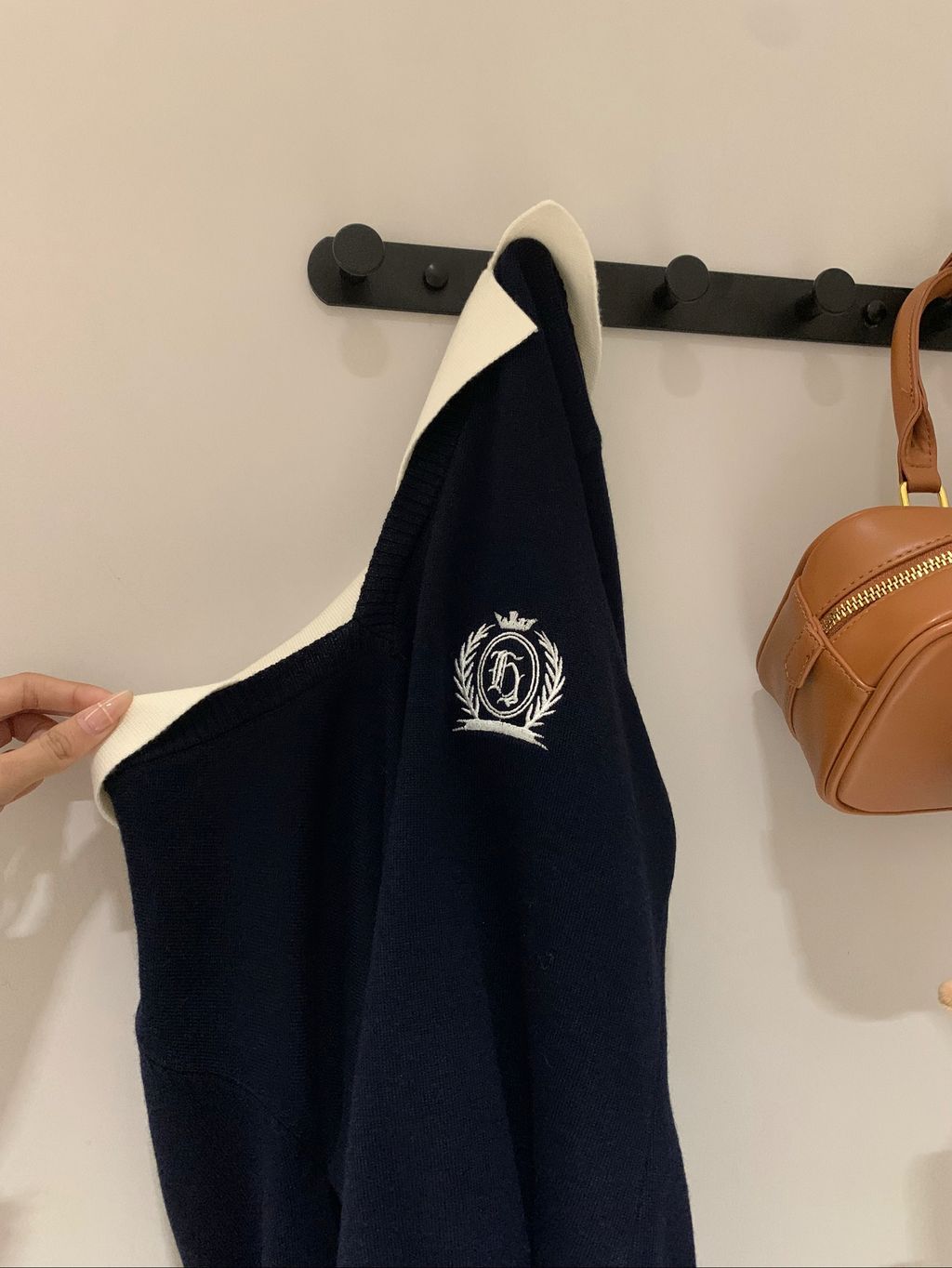 image_5BDE83EF-60C1-4456-BA67-CA9E44BB42DE_1763281368