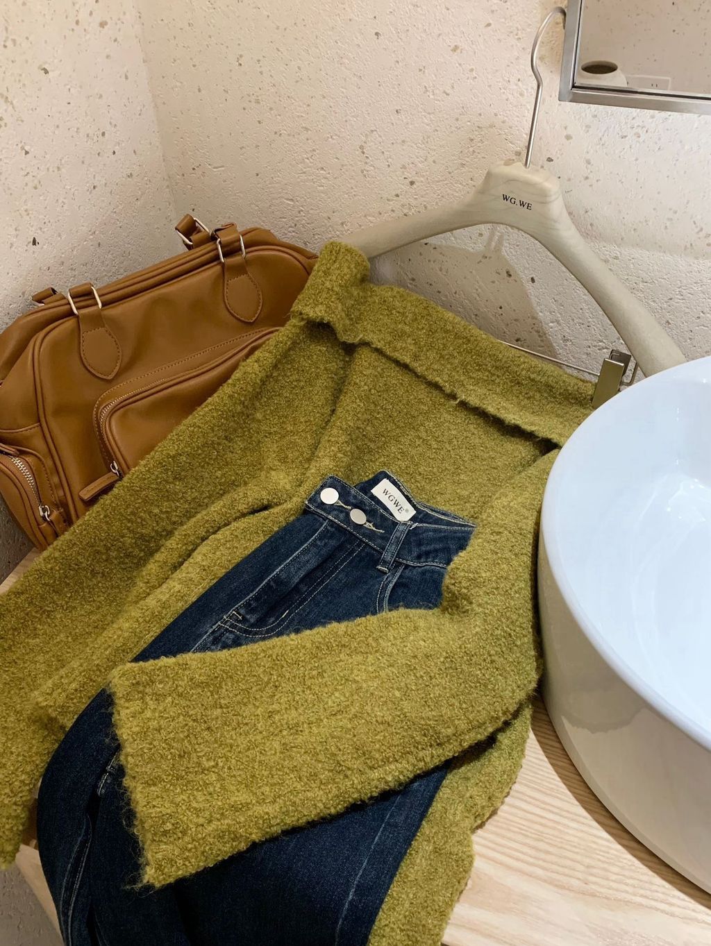 image_0AE73A34-AEE7-4388-B73F-C2FA6FFFC5A3_1763900239