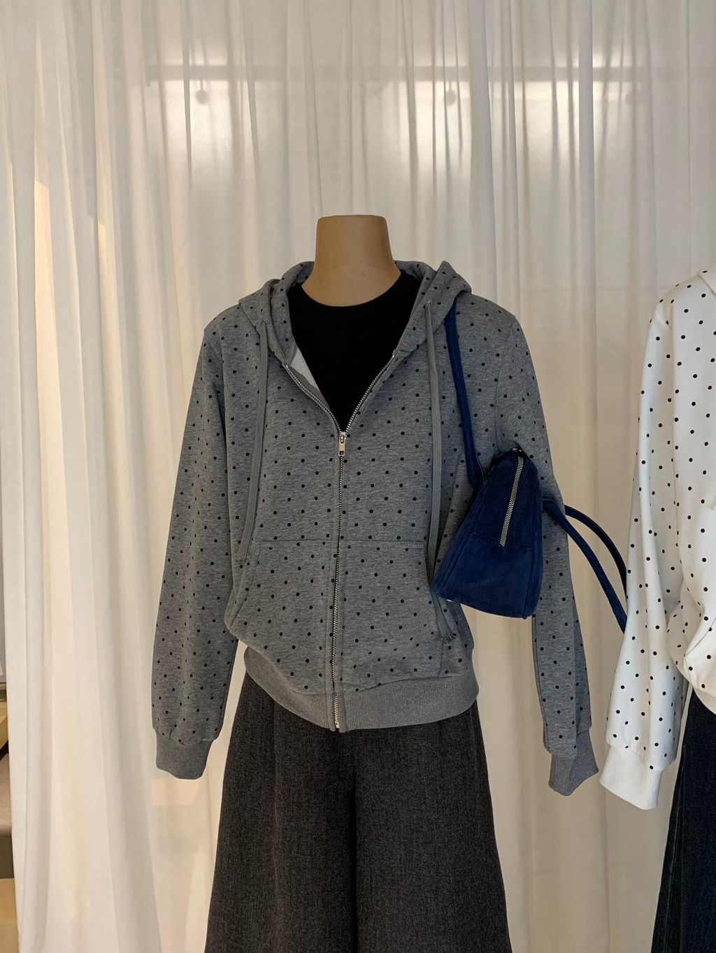 image_A04907FF-BD67-49BA-A8A2-7AAAA1A8FB9D_1764176497