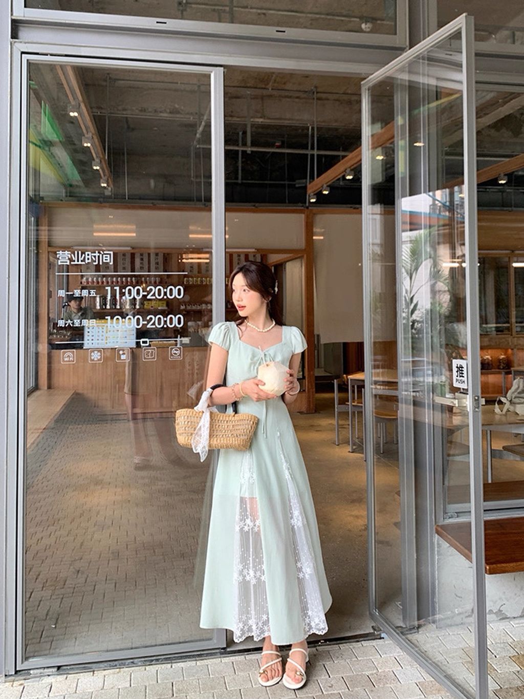 image_3D144FF9-5554-4B97-9BE6-AFED8B7C41C8_1765509189