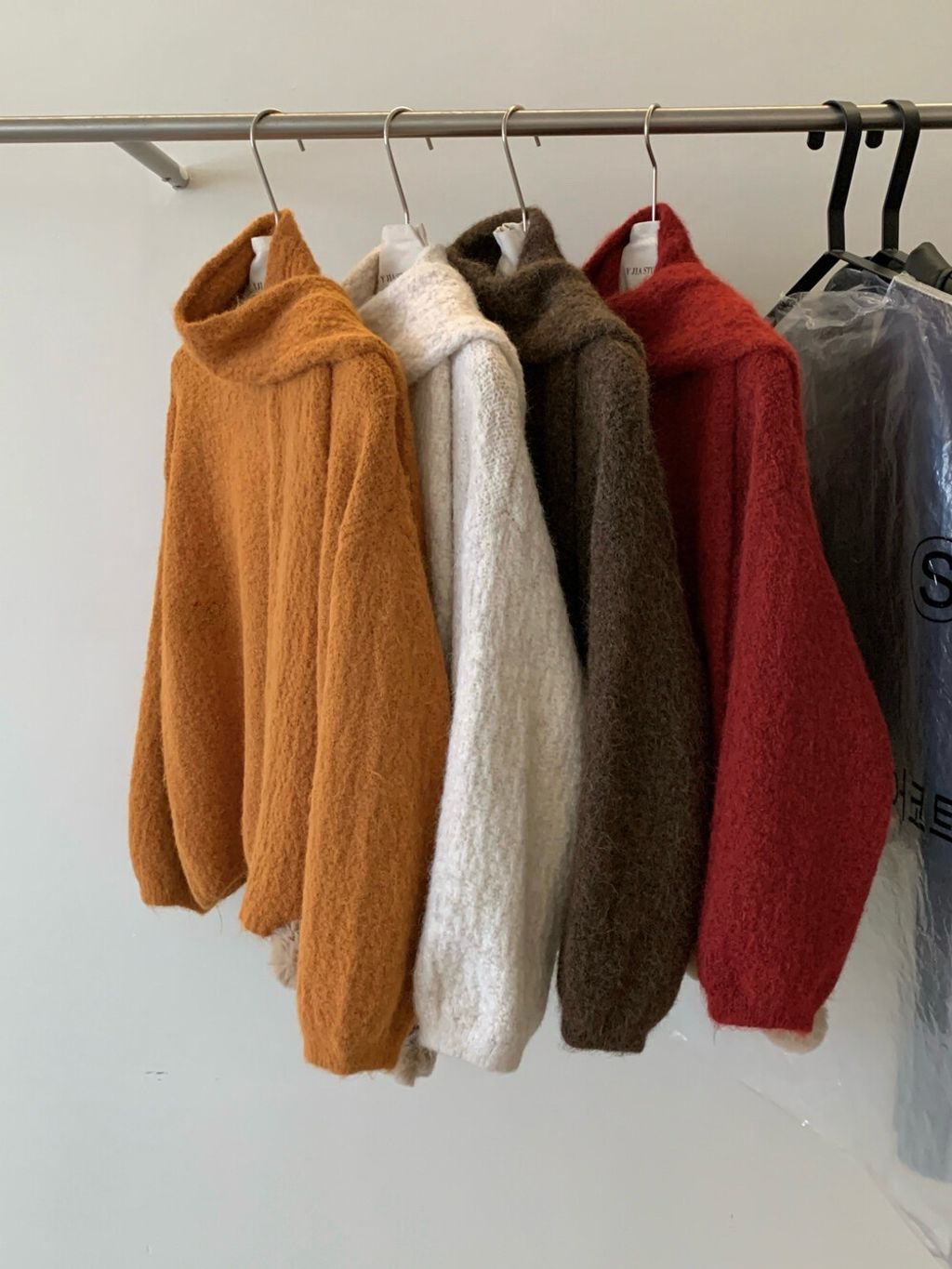 image_76FFD869-7DB2-438F-BA2D-203B6C2E74BE_1765870022