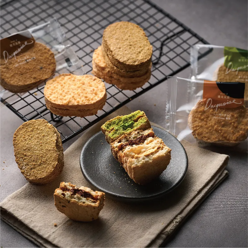 星野製菓,星野銅鑼燒,銅鑼燒,經典生銅鑼燒,布丁銅鑼燒,生大福,焦糖布丁大福,奶油夾心餅,蘭姆葡萄奶油夾心餅,常溫銅鑼燒,餅乾伴手禮,達克瓦茲,中秋節禮盒,甜點,布丁,蛋糕,禮盒,麻糬,大福,原味,抹茶,咖啡,芝麻,芋頭,焦糖,伴手禮,彌月禮,下午茶