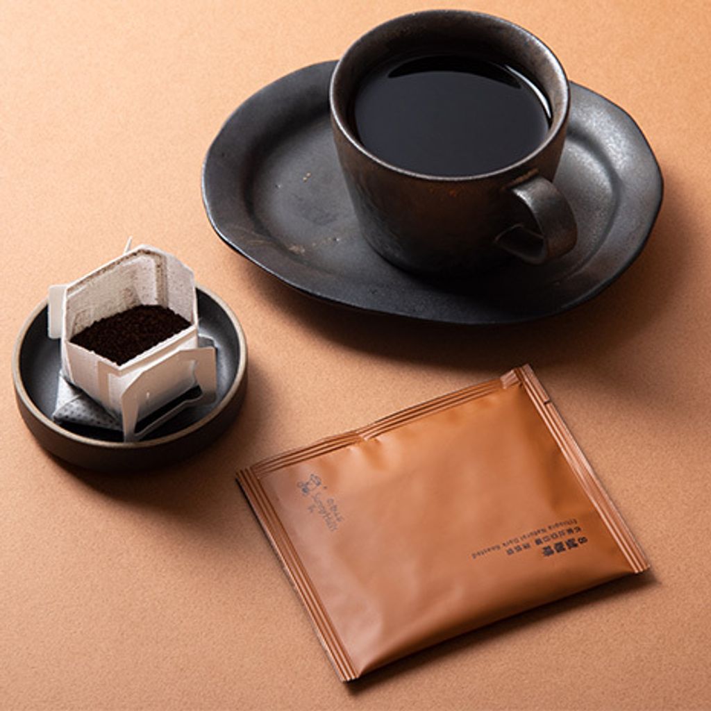 e634bb3d1c8f41a894a8574d6554355a_2