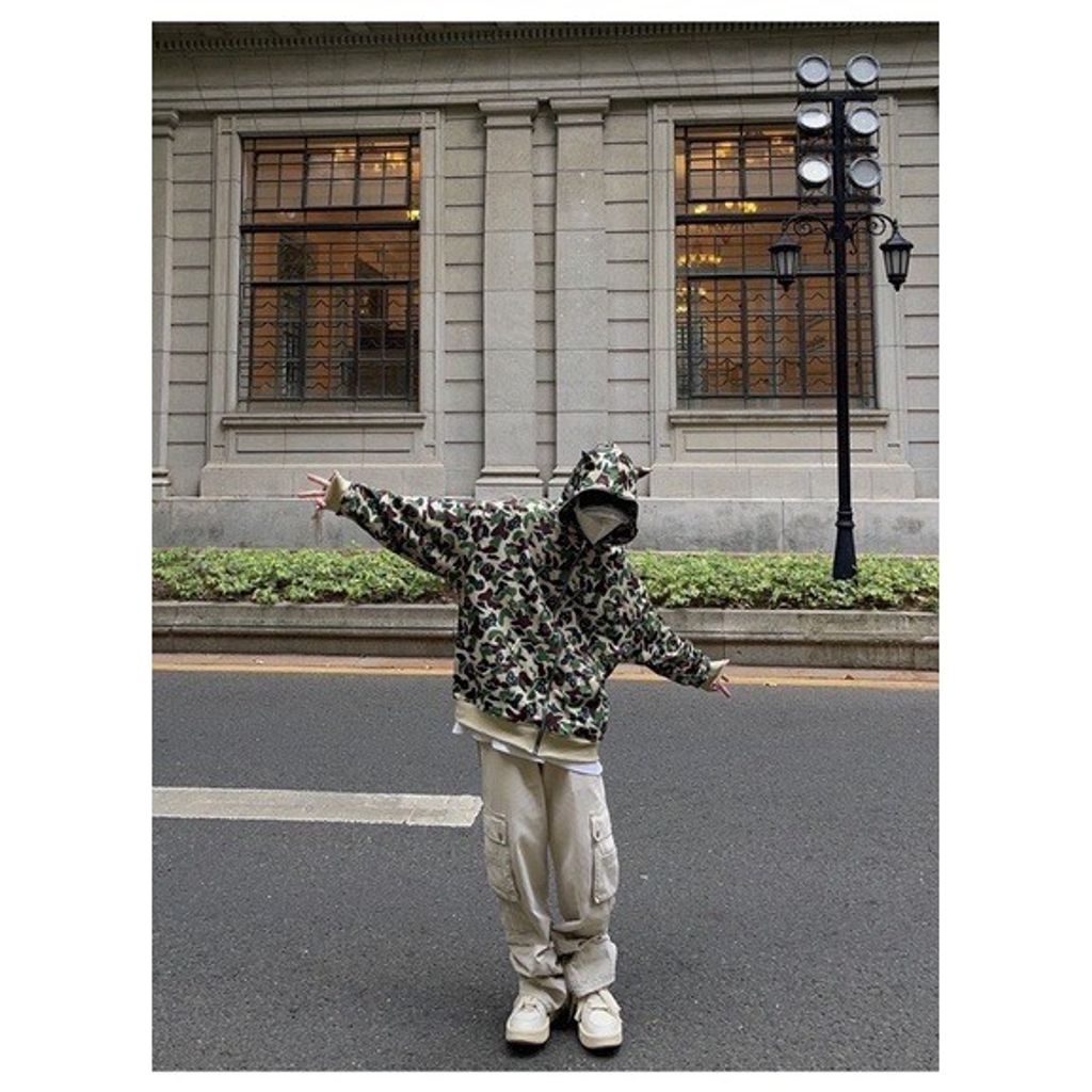 LINE_ALBUM_【RYO】美式 復古 寬鬆 惡魔 迷彩 長袖 連帽 外套_230413_2
