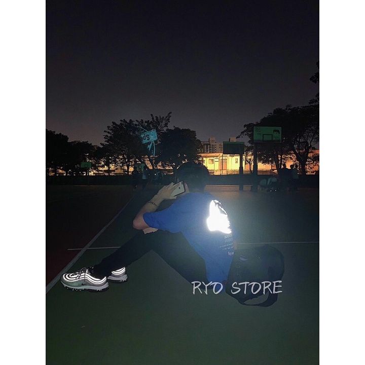 LINE_ALBUM_【RYO】韓國 SpectruM 雪山 反光 Oversize 短袖 五分袖_230413_7