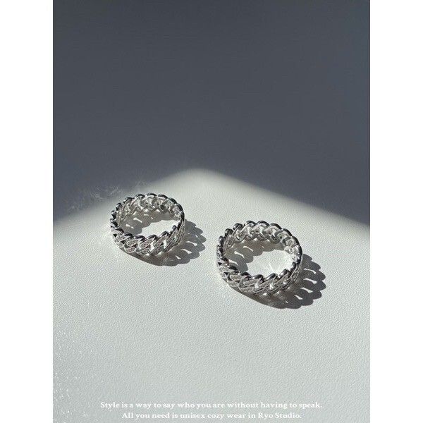 LINE_ALBUM_【RYO】平價飾品 ACC 盒裝 兩面 鑲鑽 簡約 戒指_230413_6