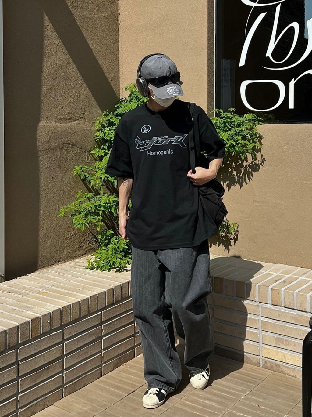 LINE_ALBUM_【RYO】🇰🇷 Raucohouse Dark Bjork復古 印花 街頭 短袖 短T_230601_3