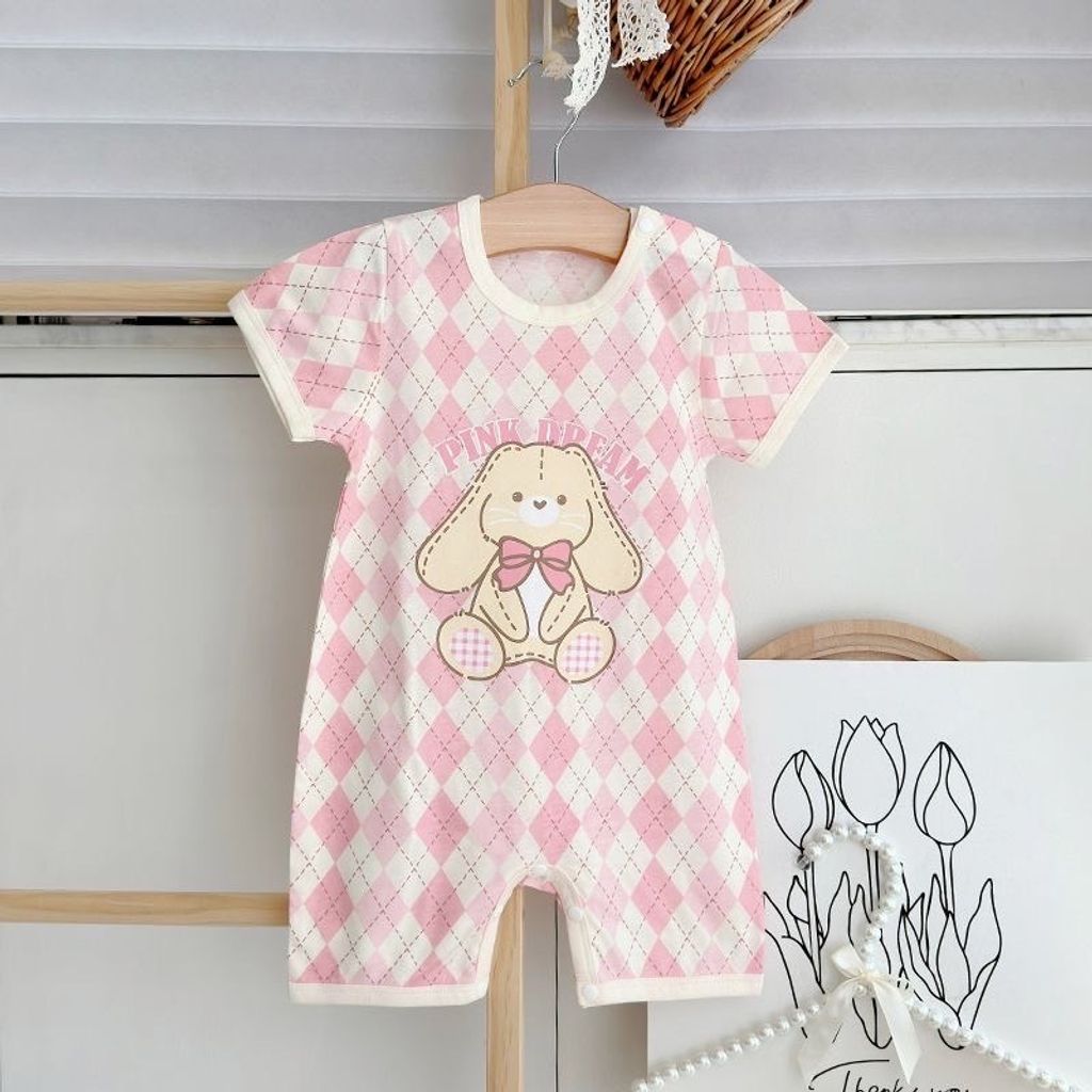 E75DCF48-A092-47A4-9F44-9516C856F74D