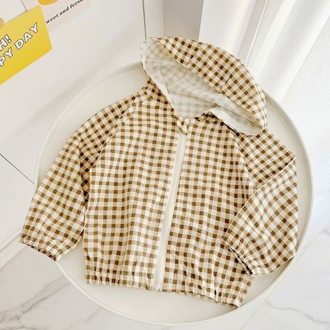 92752FB3-DCE7-4E7D-B950-064AC1315E2B