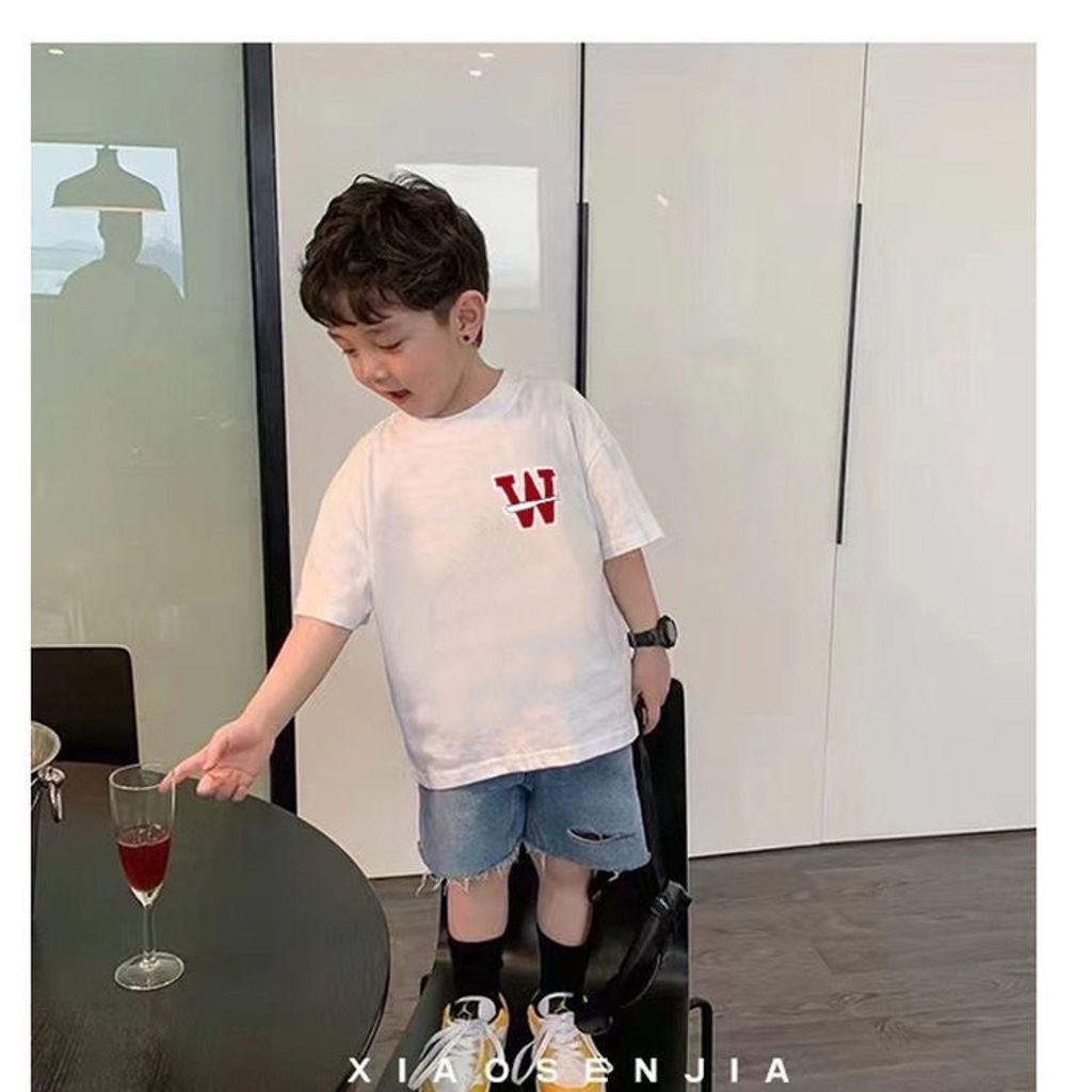 98AE2EF5-93F3-4A07-9C4B-DE888C0415BC