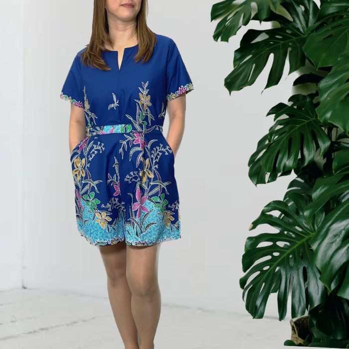 Belle Royal Blue Formal  700x700