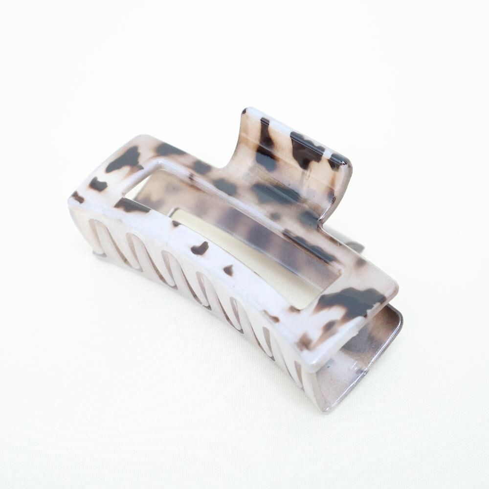 Leopard White