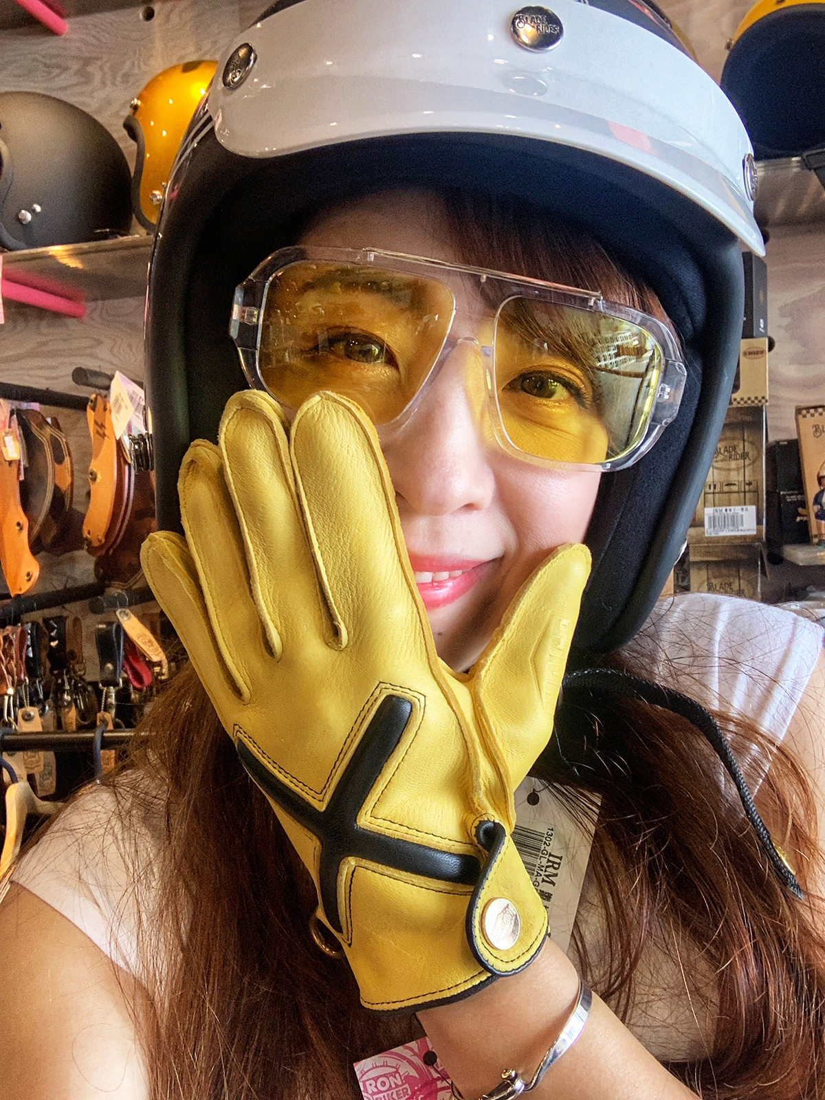 2050EA02-30F9-4667-BB49-60A4371FEB69