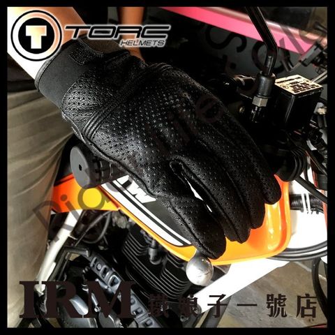 eff53016-5fa8-4411-8349-fb5901756033