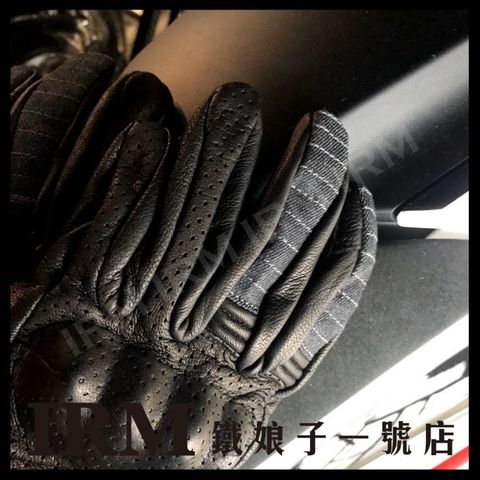 80db443c-8eda-44e8-a827-d092a2ba418c