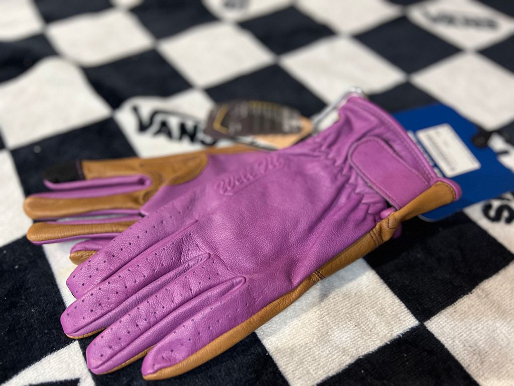 7720E917-E59A-46F9-9A3C-5E7CC20F4BAF_0