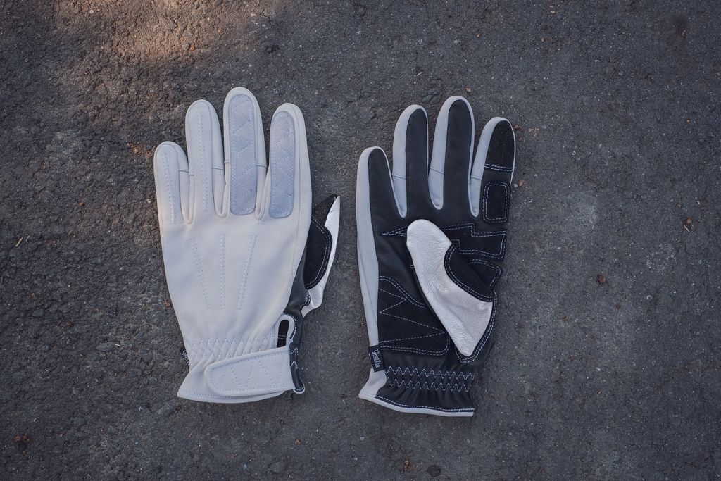 LINE_ALBUM_Gear up手套_251212_9