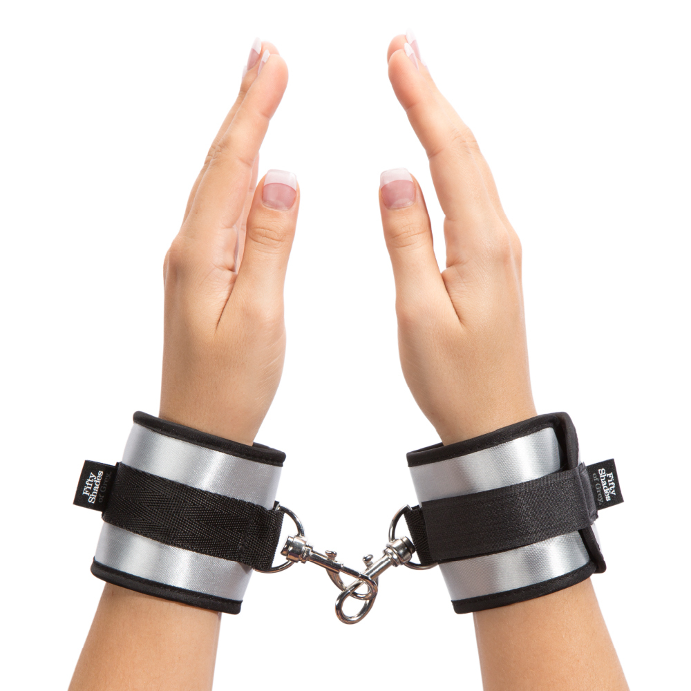 黑銀柔軟束縛手銬-AD-3