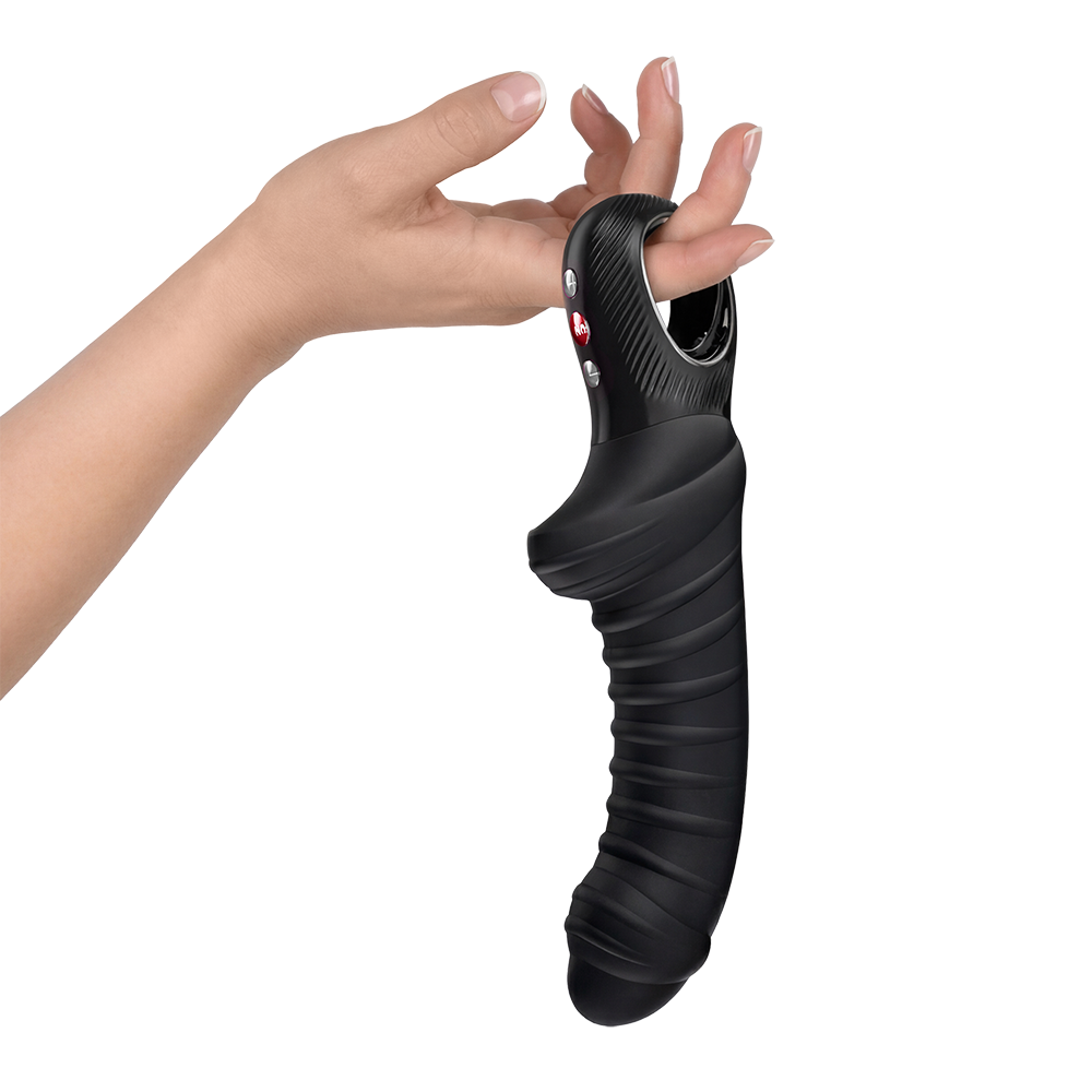 ID998_Tiger_black_hand