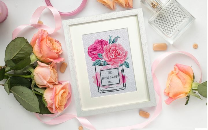 340.035_Rose_Chic_mock_up__89508.1651399423