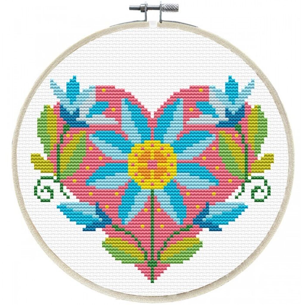 240.065-700x700_Floral_Heart__61176.1639619747