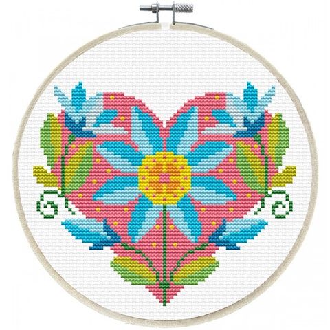 240.065-700x700_Floral_Heart__61176.1639619747