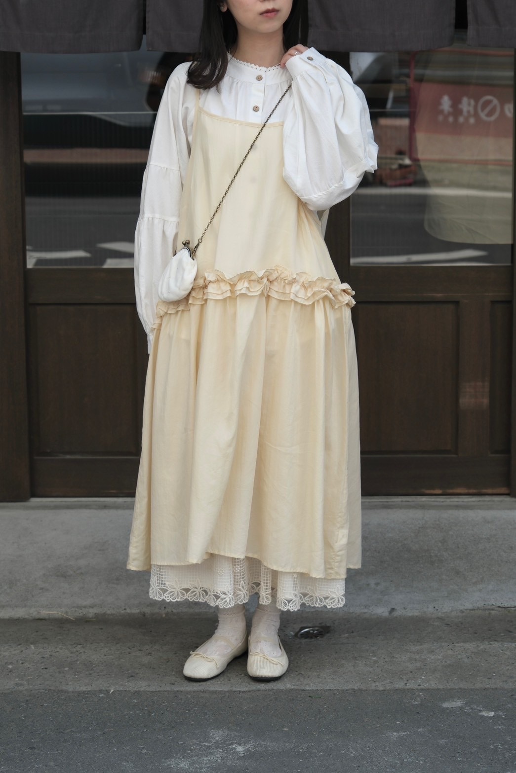 9B755D77-74DF-4347-8CA7-D39A9EEDEF71