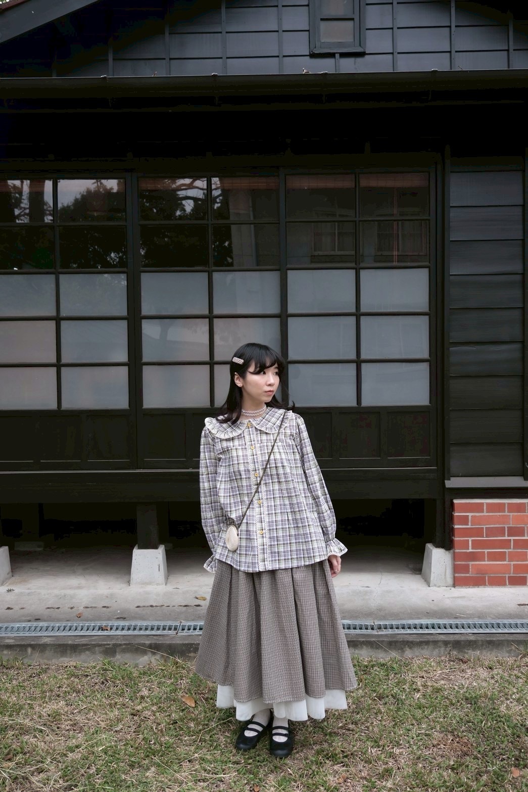 7FDC6900-0F4E-40EF-86B7-47C0B5AE9A15