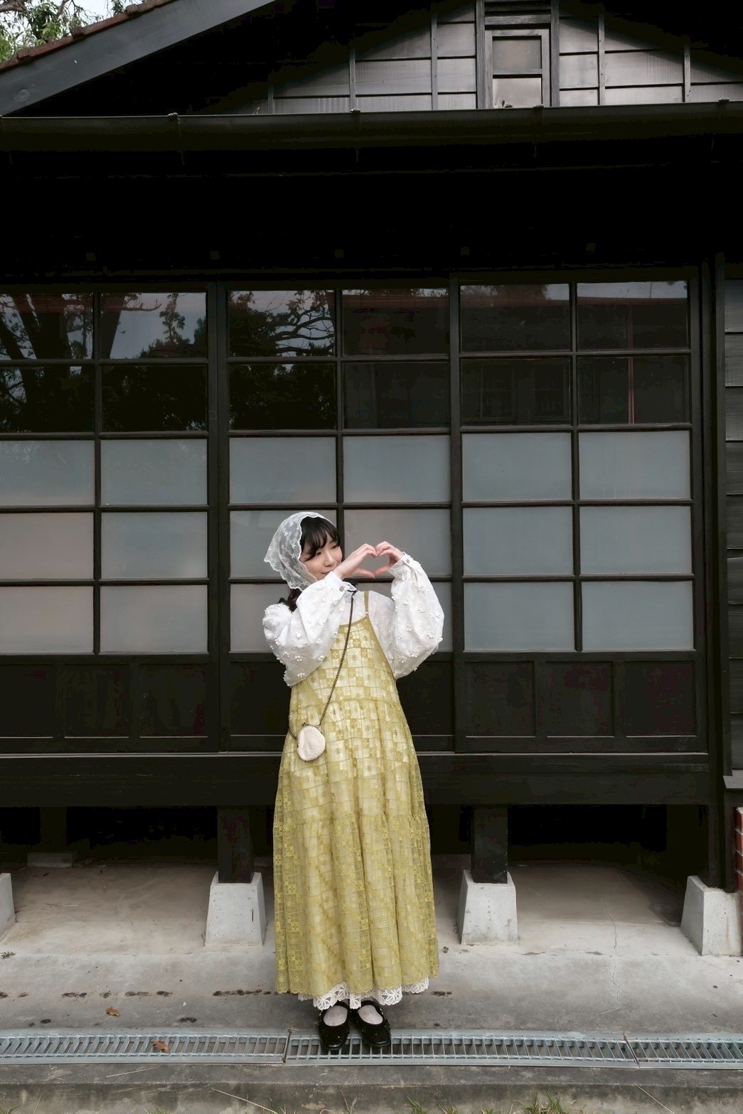 4B0EAA14-9E8D-4892-B2B7-B9D9D7D20F17