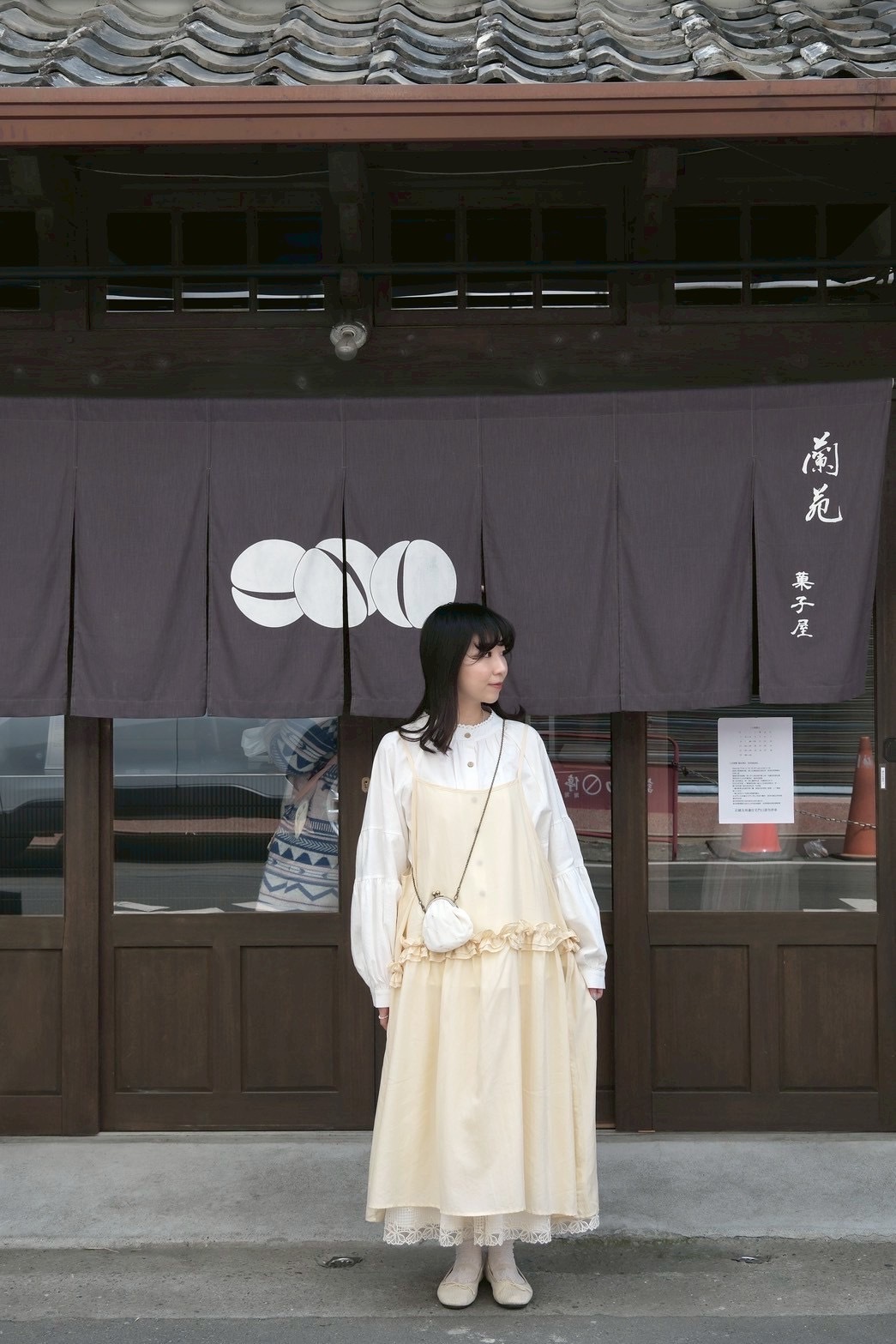 7A609B77-4F7A-49D1-B4C5-B6F259E9C226