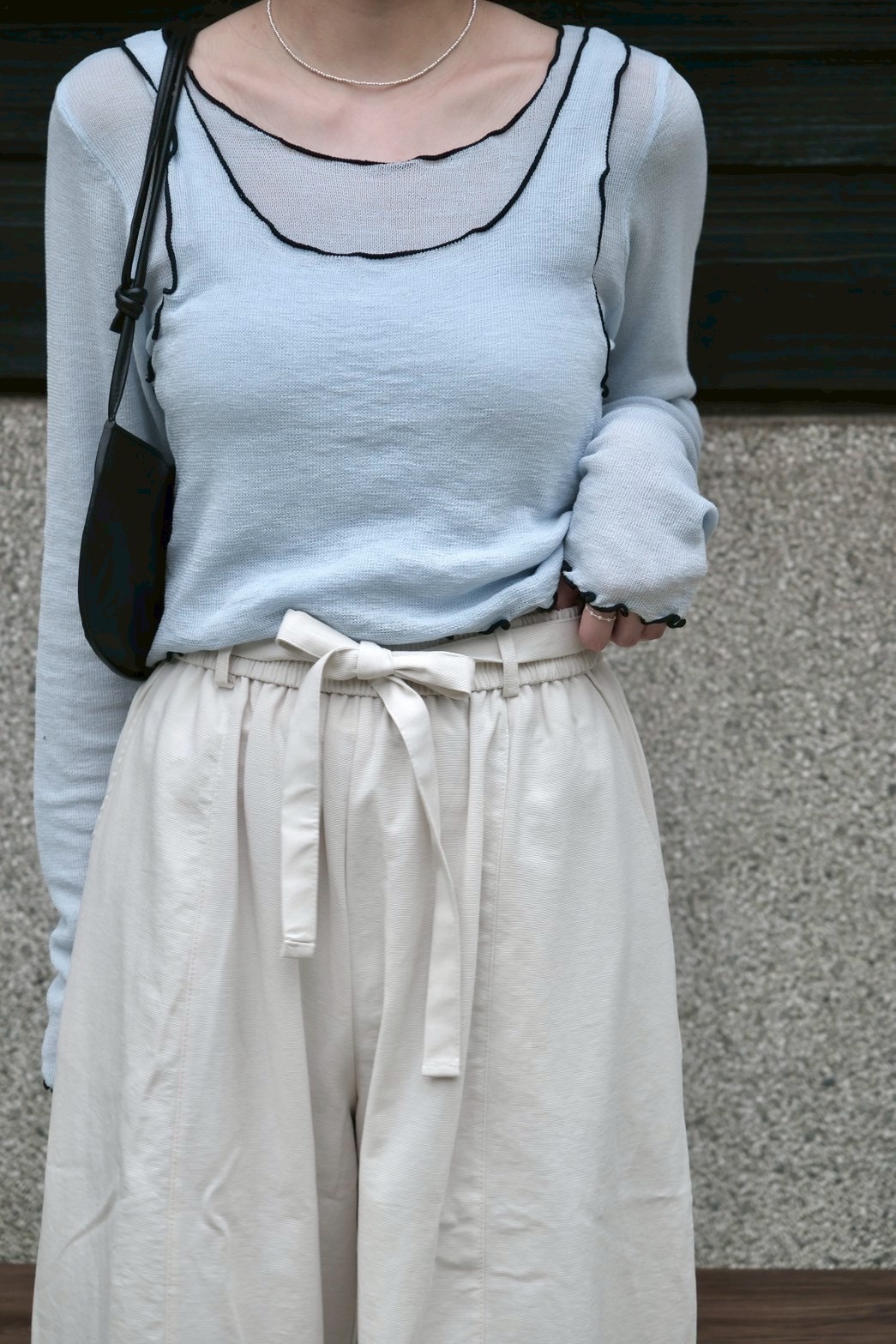 40BF303F-3FD2-4A9B-9B8C-9EBCEC1DD98D