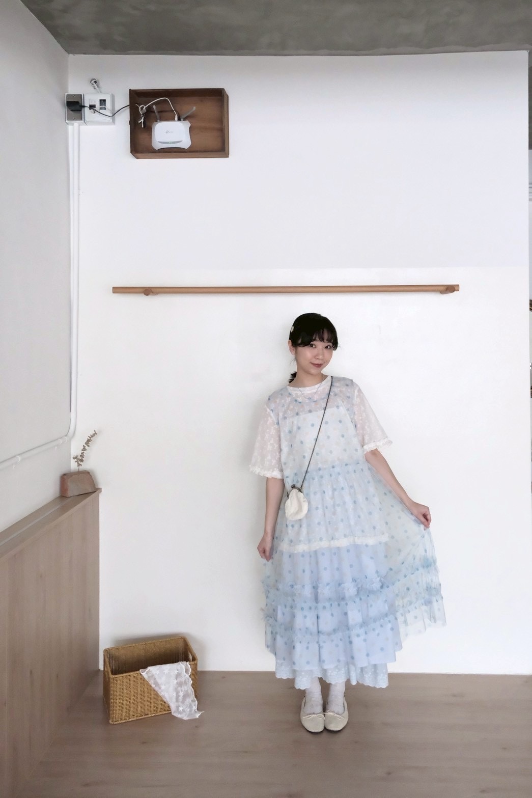 DCAE005B-E86B-4858-9EBE-CDC90329CCF6