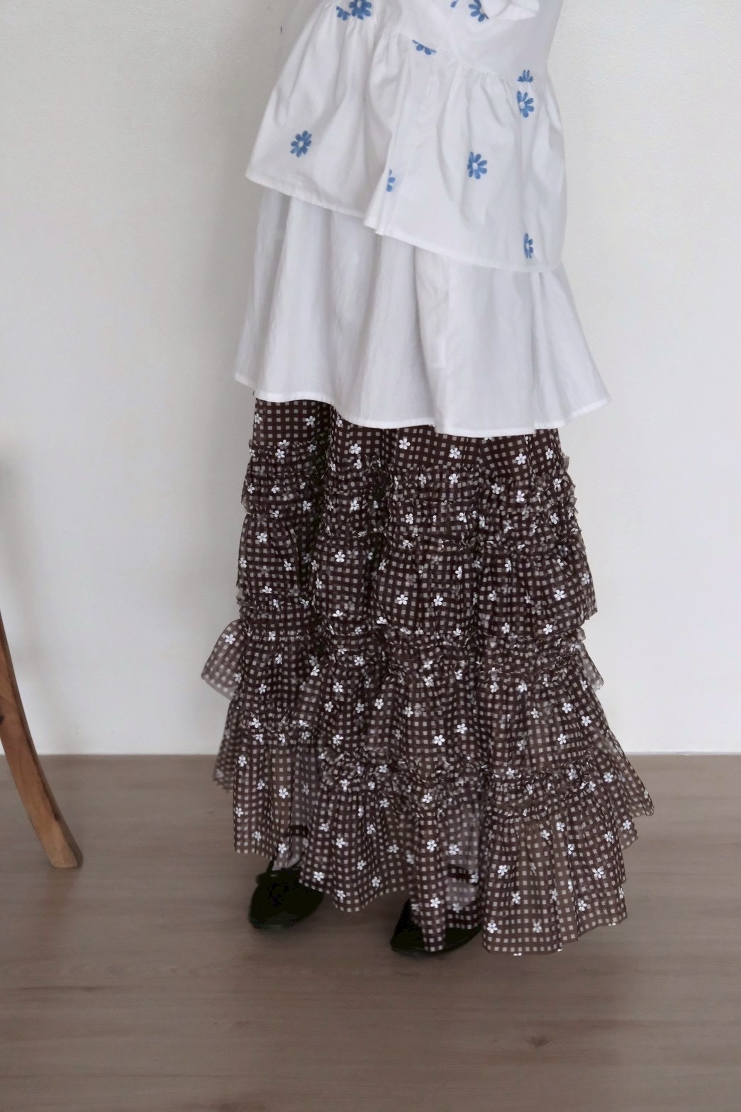 AD64BE5B-C33C-4E84-9B1B-296E1C0E76D2