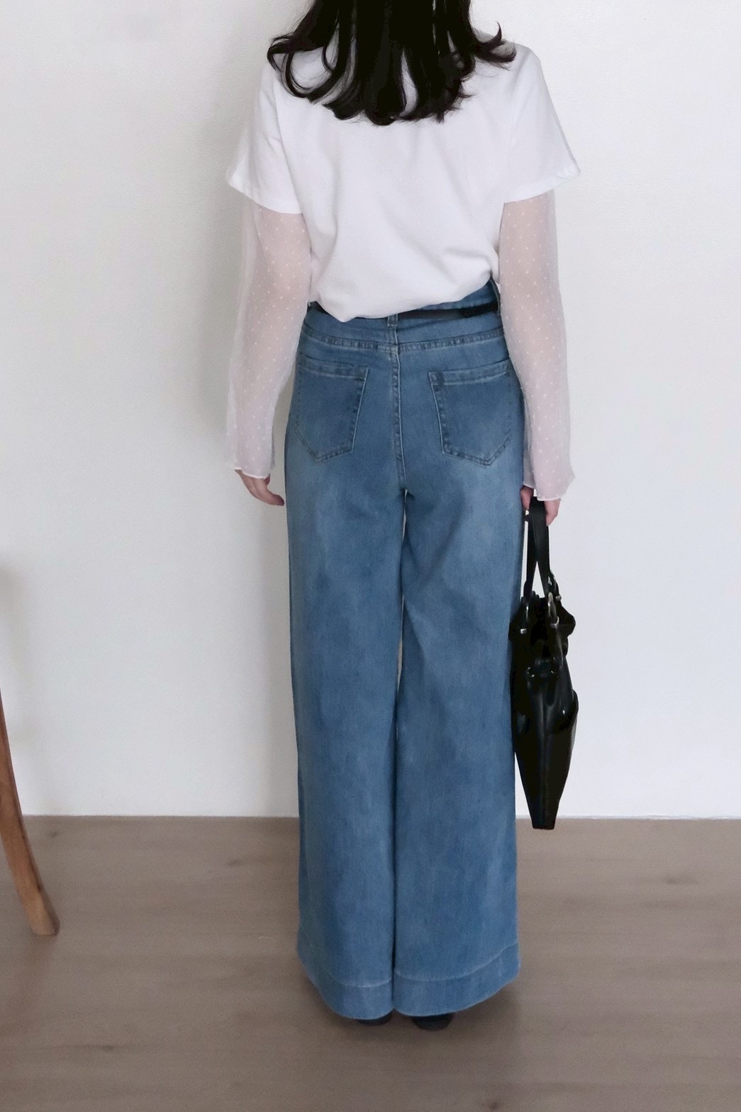 6C31D404-58FA-439B-94D4-7EC4C948C043