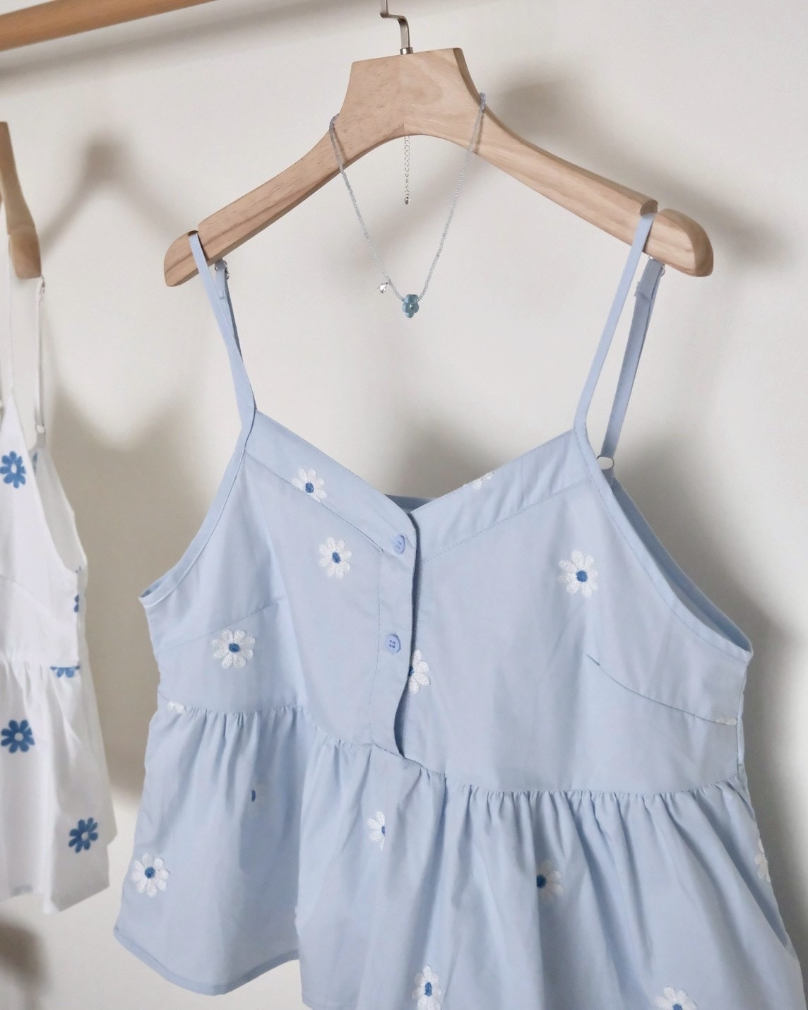 2E2302B1-38E3-4D89-9280-30D064919163