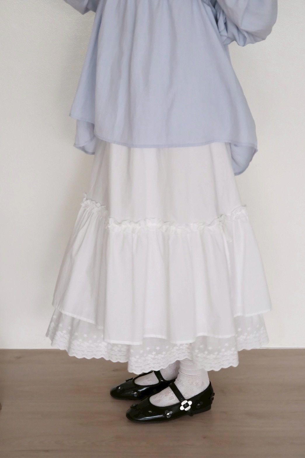 9C4859EB-F285-427B-967E-53AD55305E2E