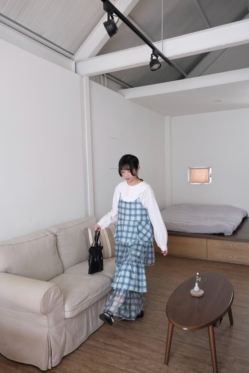 C7AEE202-8EBC-4FCE-B885-7E139C6EBA94