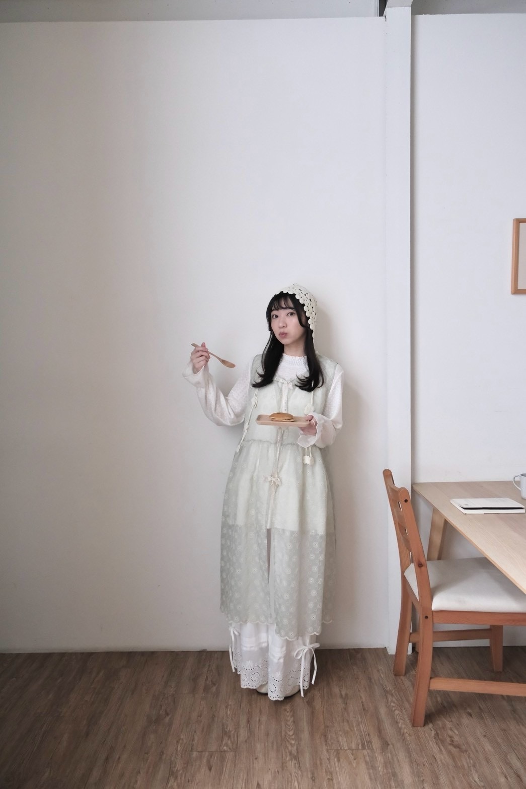 6956E011-46C6-4979-A6DB-5F0FD05B53FD