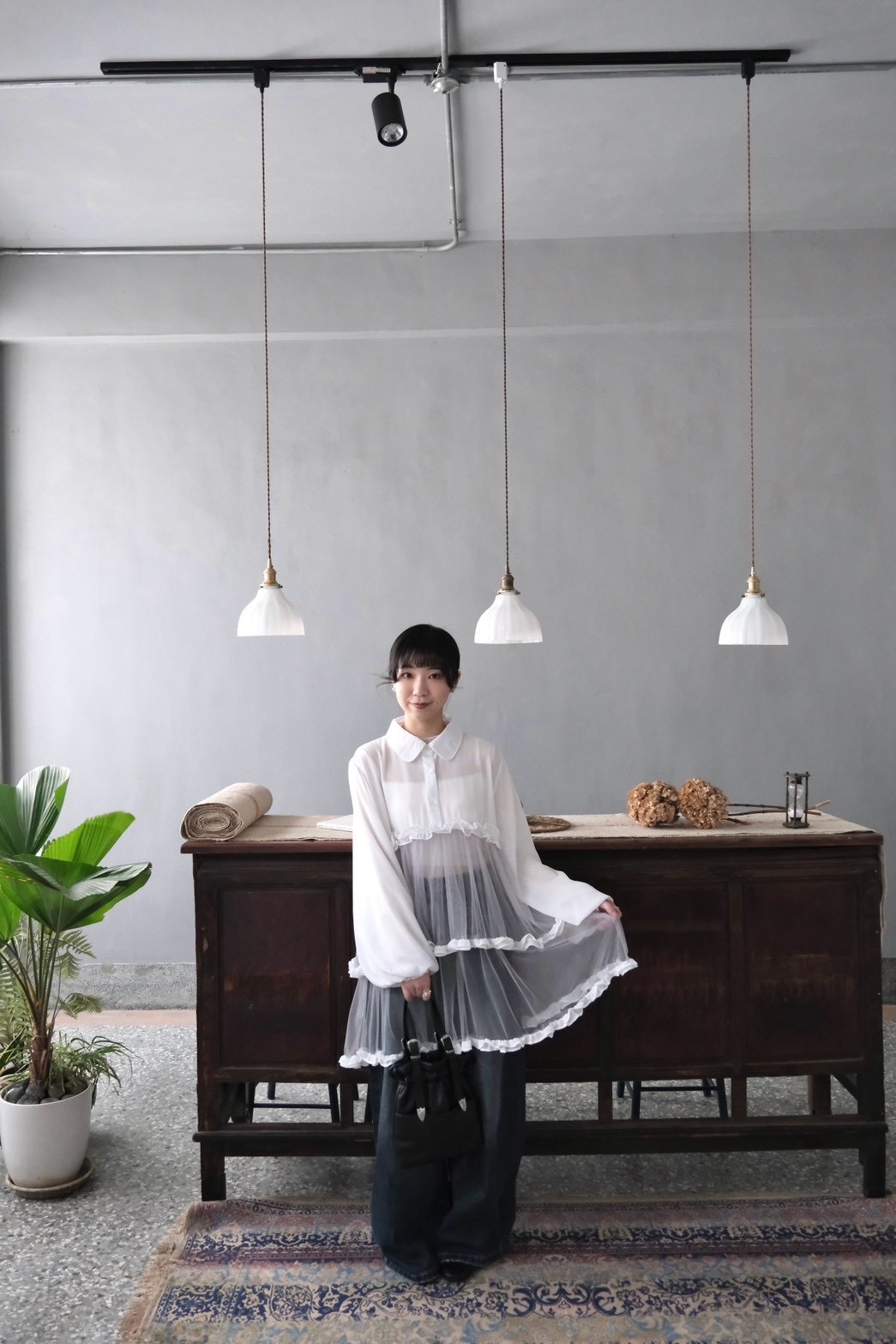 F2D58337-B384-40EE-B898-F8508C0E8DB8