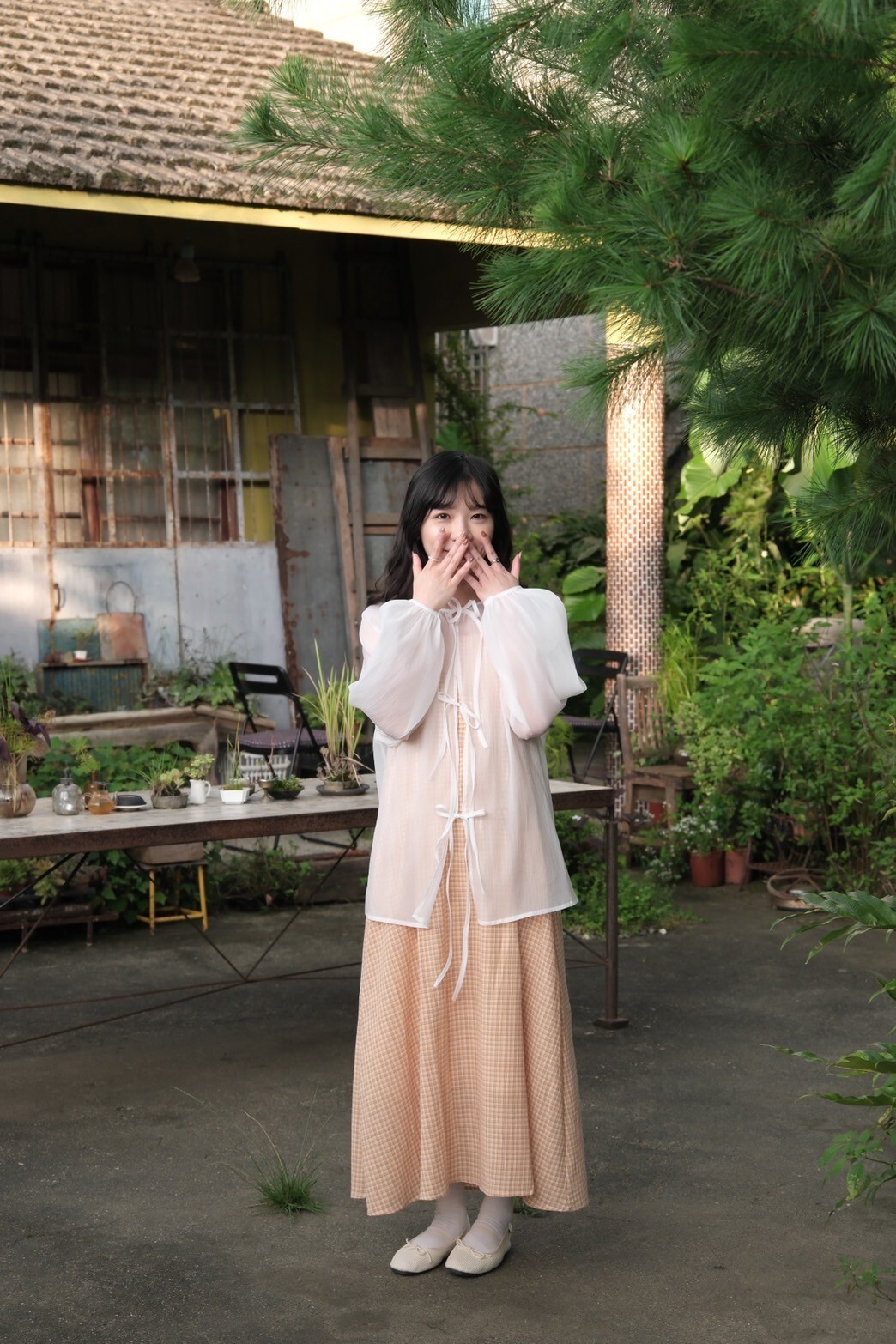 7270F983-0096-4A4B-8DFB-440CA61BA844