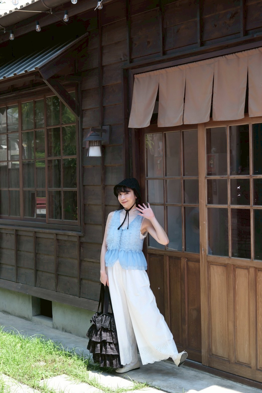 976B0BFB-8697-4CCD-893D-090FB1CB94B1