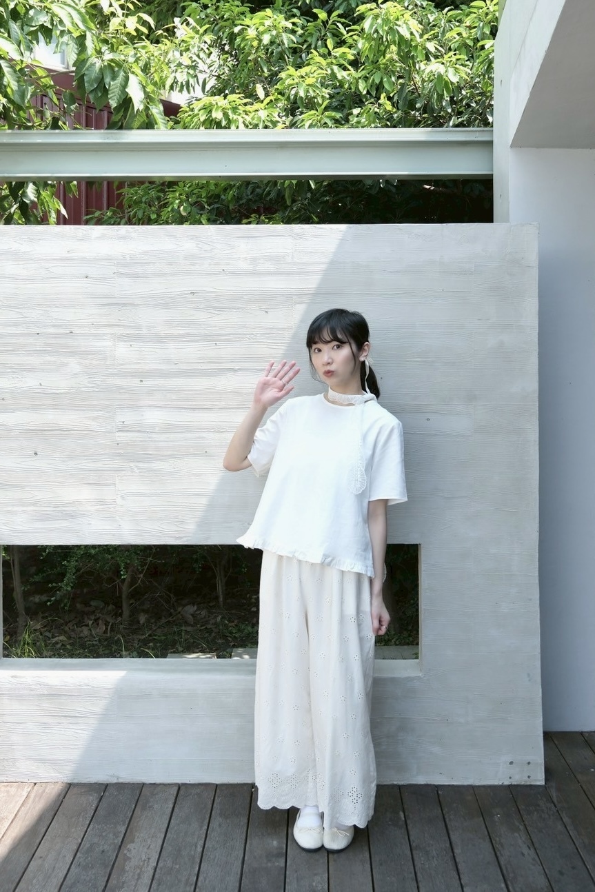 4F601613-B85F-420B-B570-3CB30E000F45