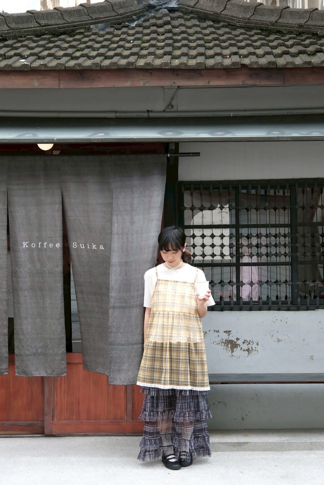 6A557333-BC68-40DB-A45E-F8AEF5642176