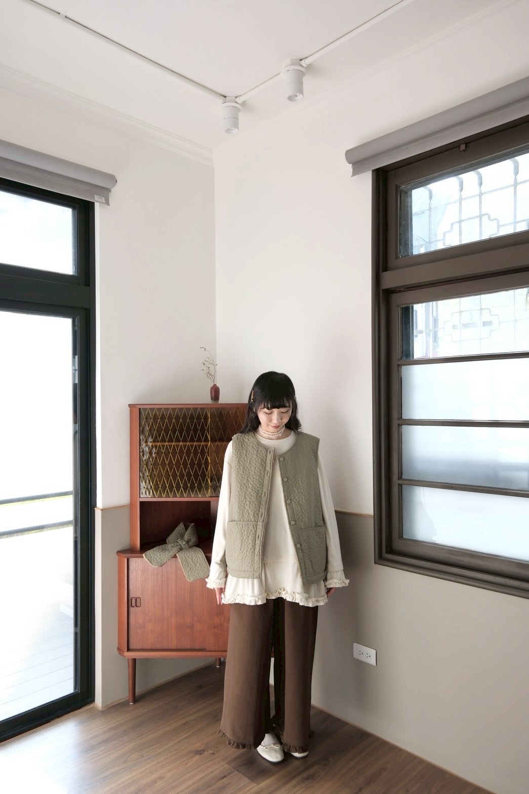 93362DEE-43E6-4D35-8C7C-0FFA91A8B3E3