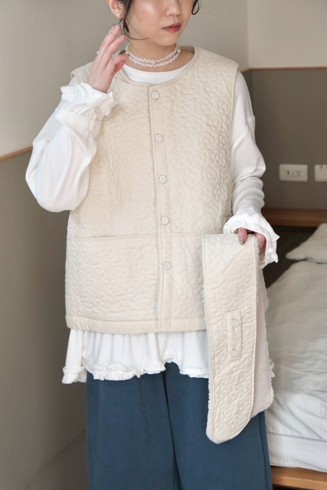 8B5B7A98-04C8-4635-B91E-486E84C8377C