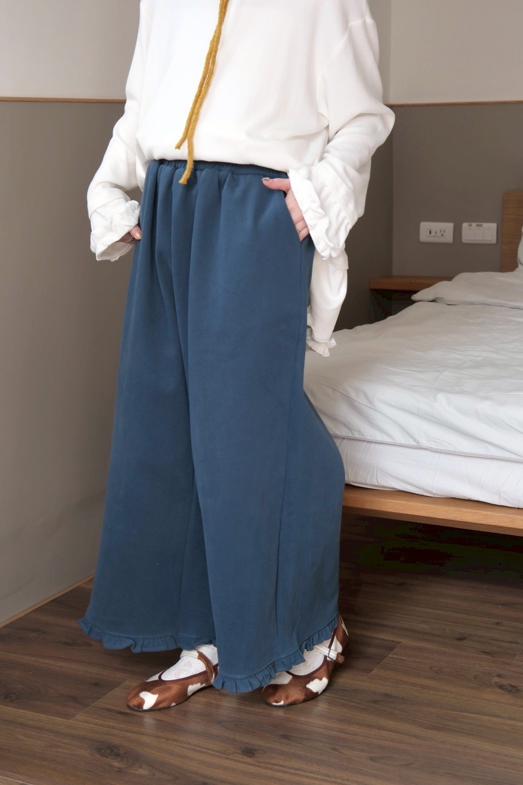 38162FC4-78ED-4355-8D84-2DFE4D297BF2