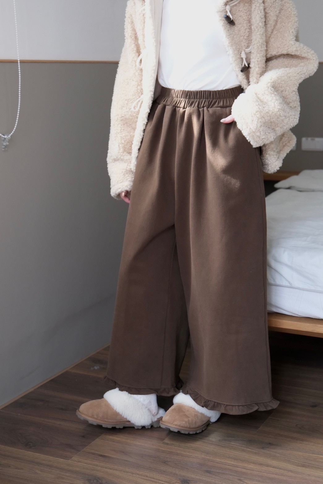 C1860214-5981-4D09-815B-9DAAA40BF1BD